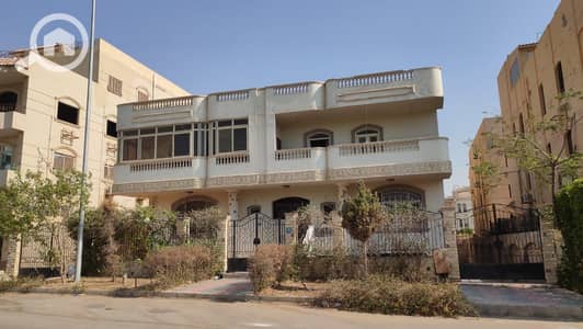 فلیٹ 7 غرف نوم للايجار في القاهرة الجديدة، القاهرة - WhatsApp Image 2024-08-12 at 7.08. 23 PM. jpeg