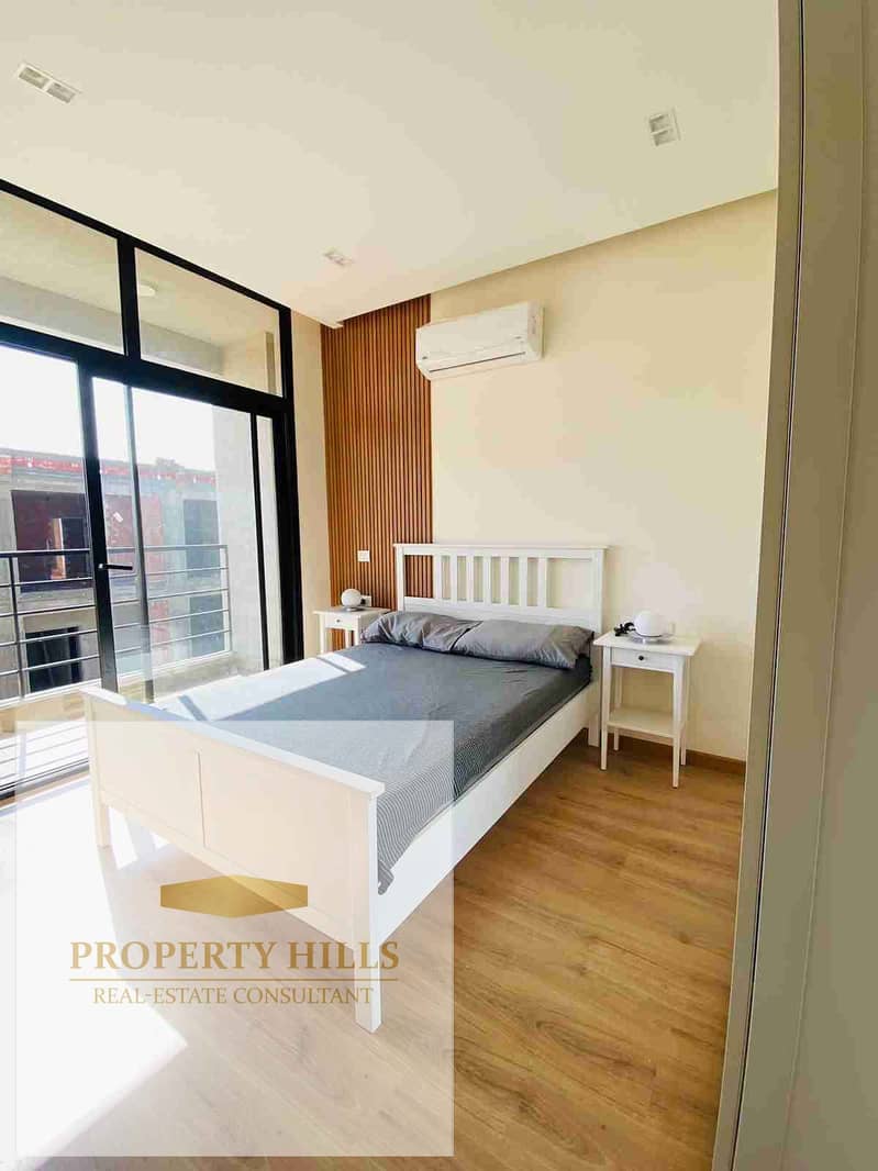 Duplex with two floors, garden, and private pool for sale in the compound La Merada - Mehr