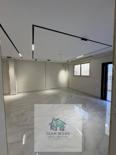 فلیٹ 3 غرف نوم للبيع في الشيخ زايد، الجيزة - 31678f43-a724-4f15-8dfc-286d4cd3f565. jpg