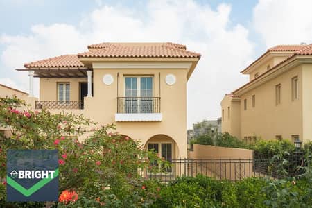 6 Bedroom Villa for Sale in New Cairo, Cairo - 52165085_406933580042462_5328609647467167744_n. jpg