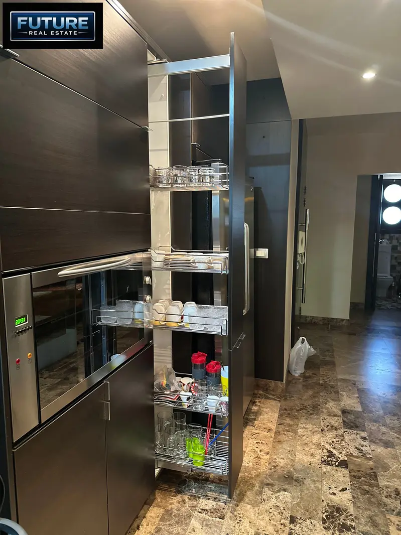 Duplex 305 m + 55 m garden in City View New Giza compound - 2. nézet
