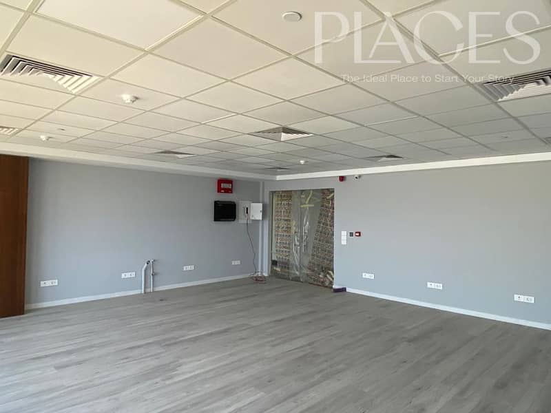 Administrative office for rent in a prime location close to all services. 80 square meters, fully equipped and suitable for startups and admin - Bild 4