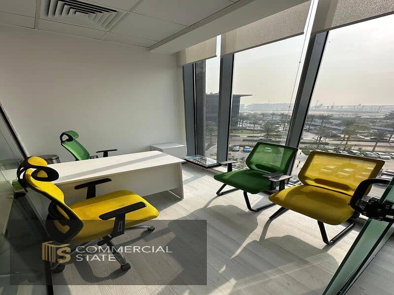 Luxurious Office at Cairo Festival City for Rent -New Cairo - Widok 6