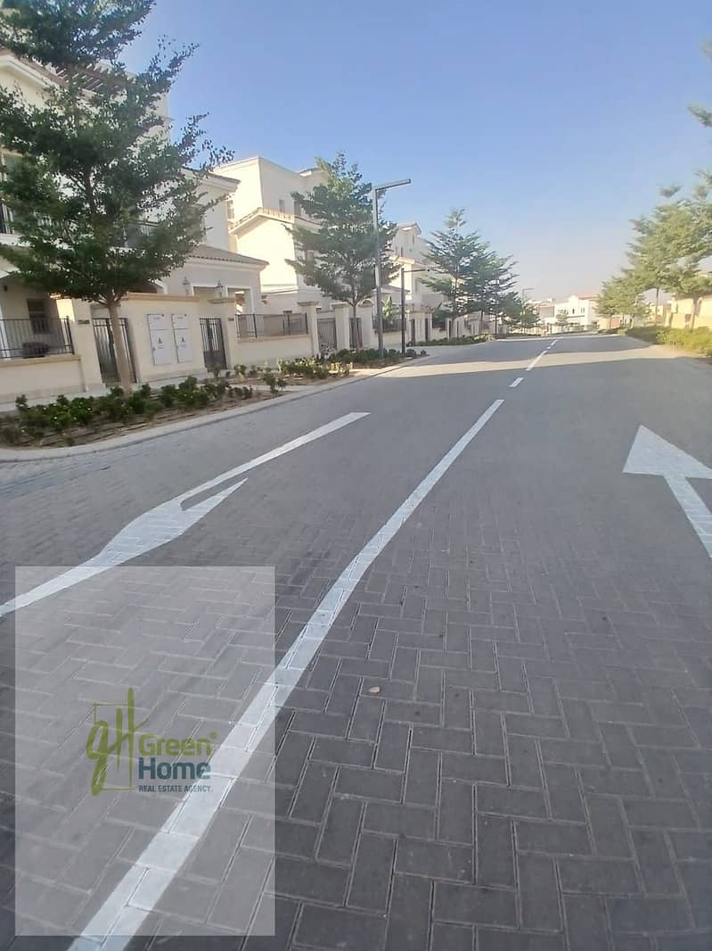 7 7fff2a7f-2efe-4e8c-bb54-8689fba79d82. jpg