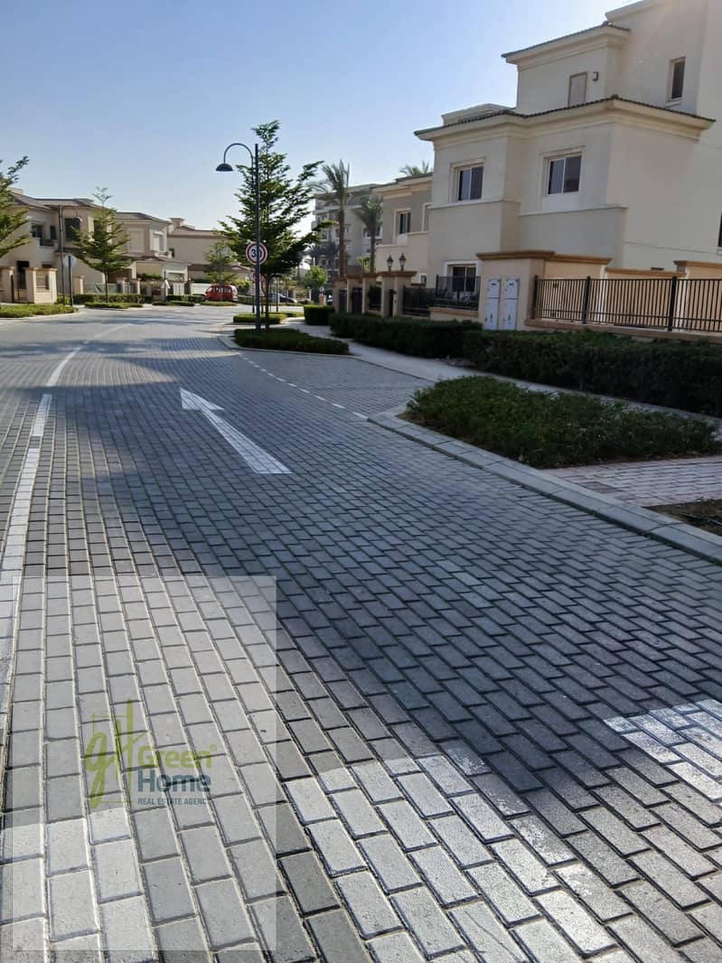 10 7d162f61-e5b1-4f86-8802-6802917b4de5. jpg