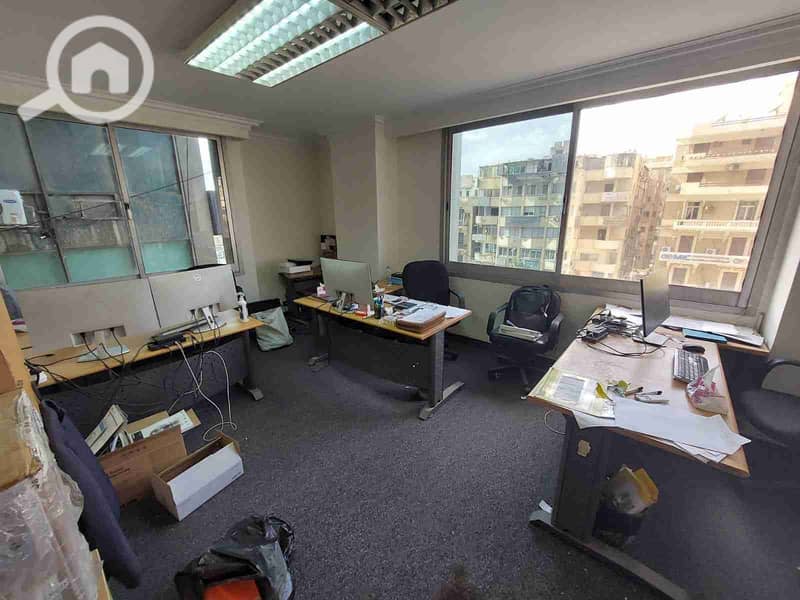 400 square meters super luxurious headquarters in a prime location on Al-Reissi Street in Safir, first administrative license with a balcony - Ansicht 4
