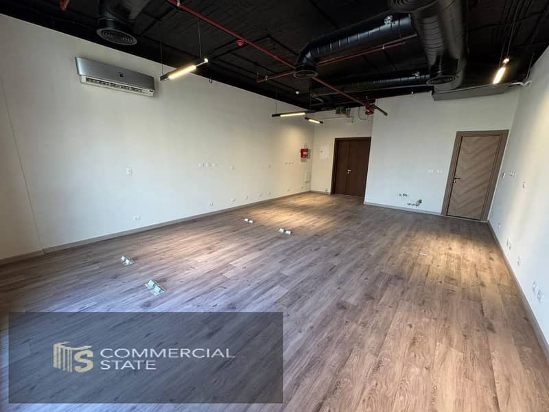Finished Office at District 5 - 78m for Rent -New Cairo - Vista 5