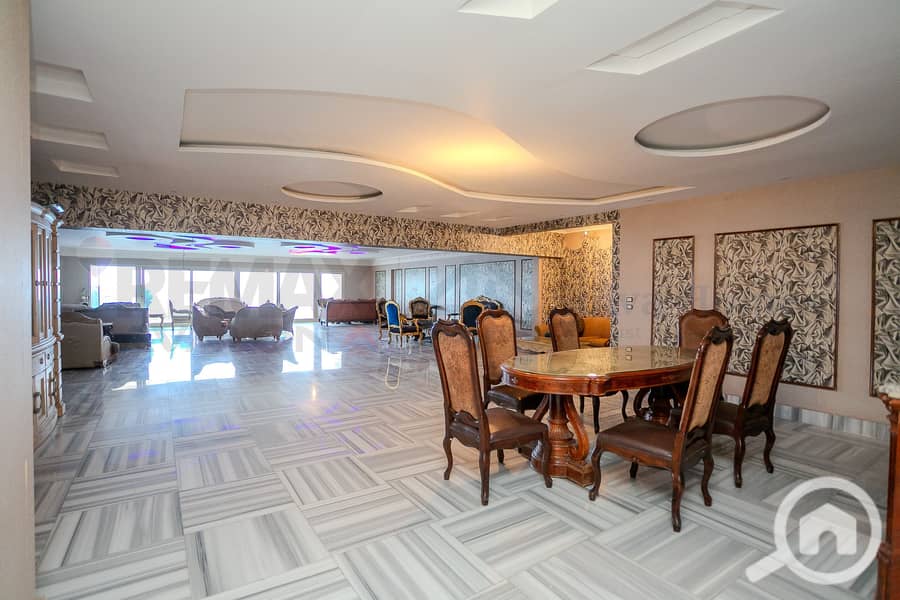 Apartment for sale 600 m San Stefano (directly on the sea - Al-Nahhas Tower) – další