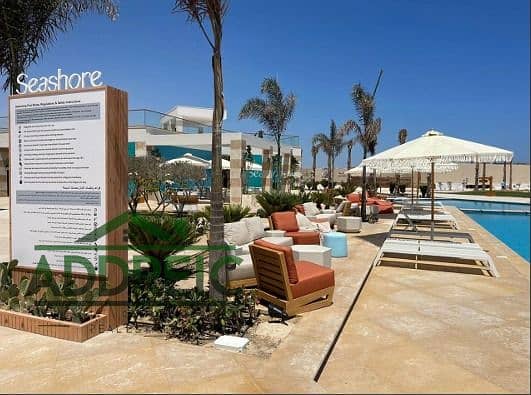 Own your unit now in one of the strongest and most beautiful projects on the North Coast, in the heart of Ras El Hekma – Kilometer 207. Sea Shore Chal – pohled 3