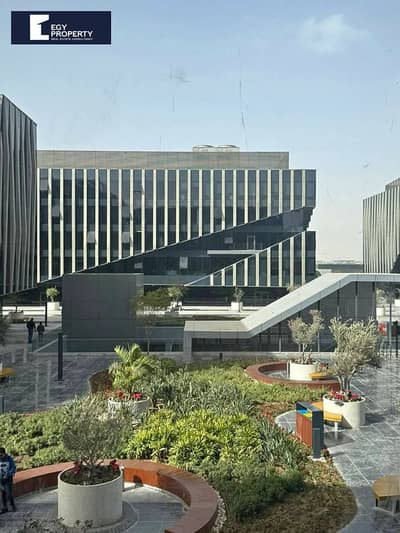 Office for Sale in New Cairo, Cairo - 637194390_1693062982071510_1592061084879233179_n. jpg