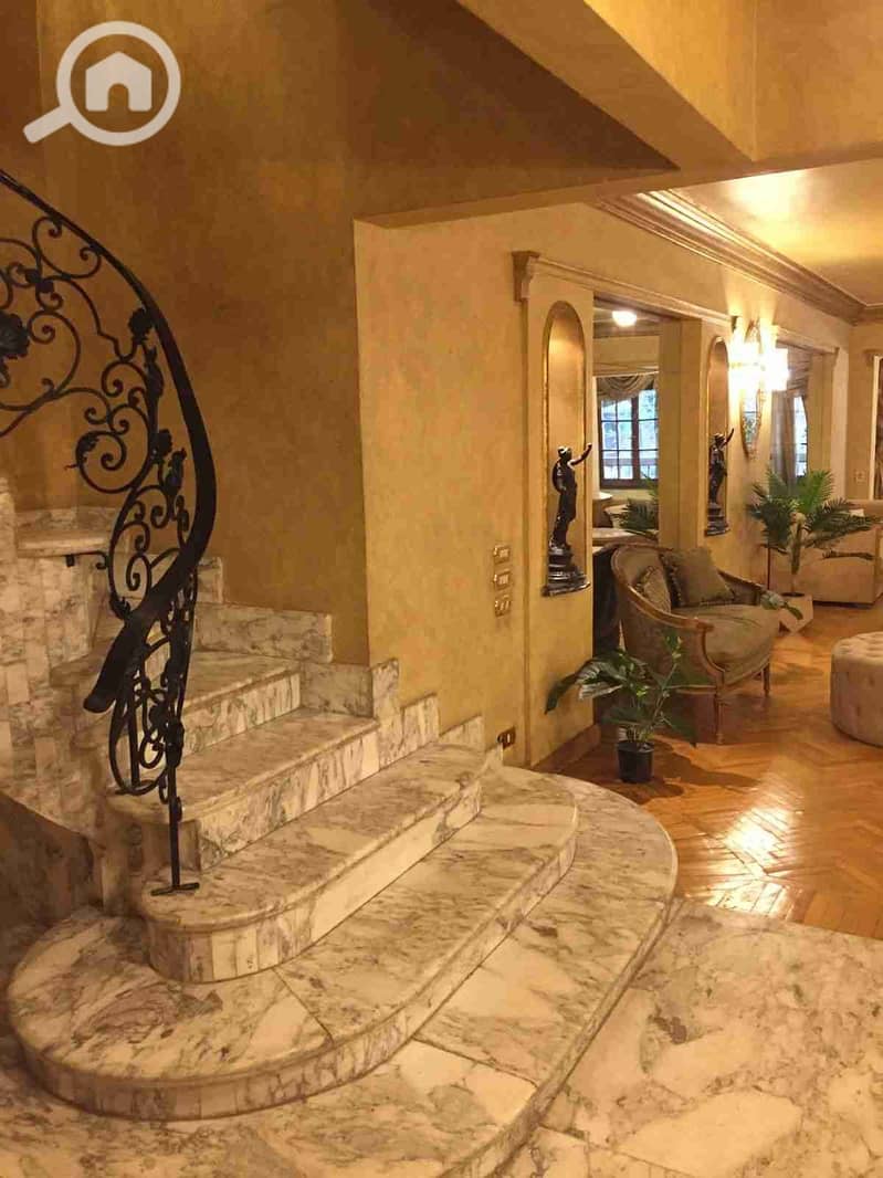 Duplex 270m for sale with furniture in Mustafa Mahmoud Square in Mohandessin - Więcej