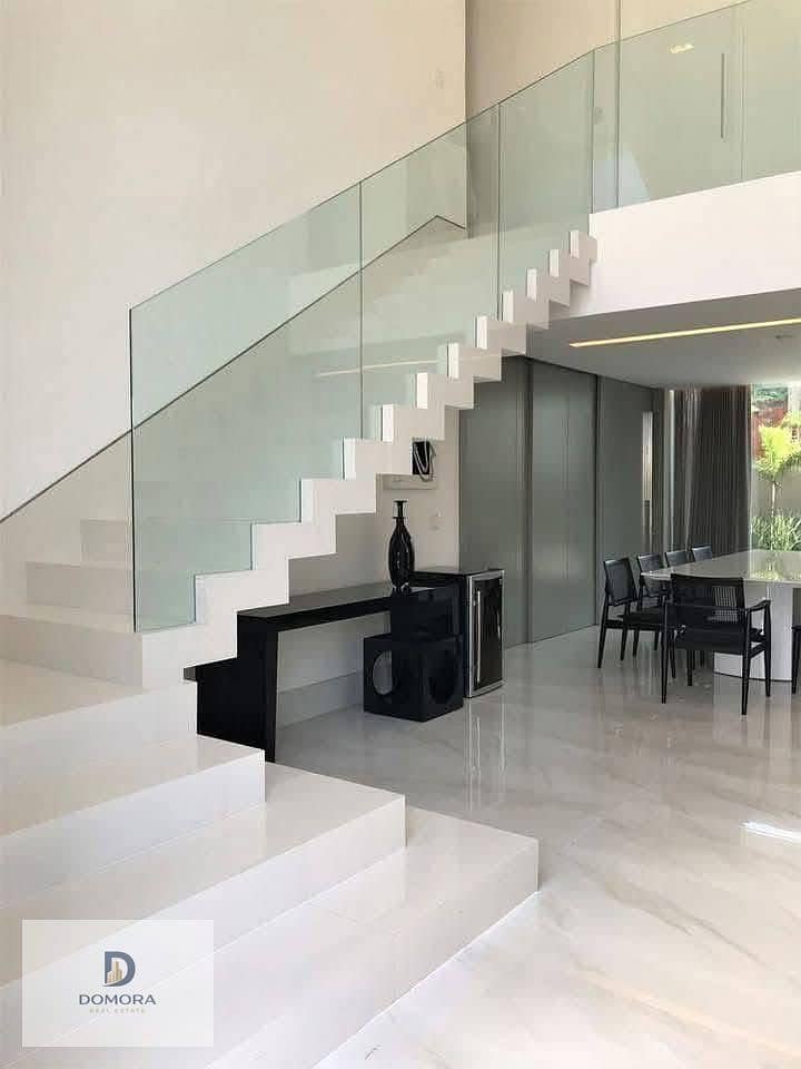 For Sale | Villa 240 sqm with Garden & Roof in One of the Finest Areas of New Cairo - Ansicht 2