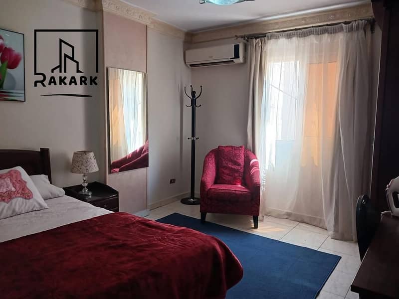 Apartment with hotel furnishings and air conditioning 180m for rent in Sheraton Housing in the Ministers' Square - Vue 5