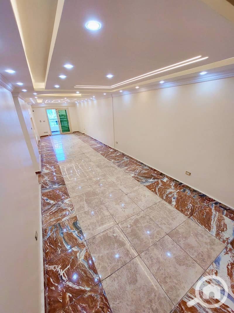 For sale: 160 m² with 3 bedrooms, 3 reception rooms, 2 bathrooms, 12 floors on Al-Issawi Main Street, Miami. Total cost: 4 million and 250 thousand. - Ansicht 2