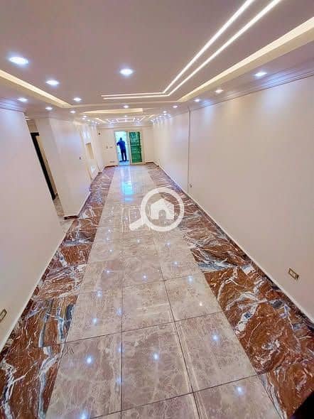For sale: 160 m² with 3 bedrooms, 3 reception rooms, 2 bathrooms, 12 floors on Al-Issawi Main Street, Miami. Total cost: 4 million and 250 thousand. - Ansicht 3