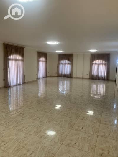 شقة 5 غرف نوم للايجار في القاهرة الجديدة، القاهرة - WhatsApp Image 2026-02-26 at 8.32. 00 AM. jpeg