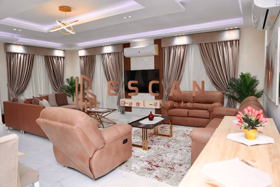 Furnished villa for rent in Madinaty, extra super deluxe finishing, modern furnishings, close to services. - Ansicht 2