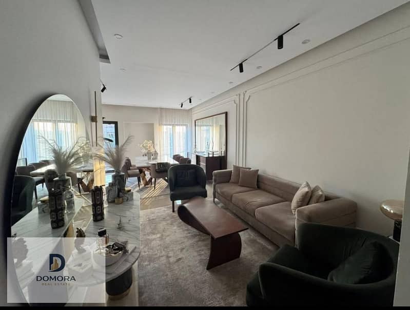 For Sale | Villa 259 sqm with a Spacious Garden & Roof in One of the Finest Areas of New Cairo – pohled 5