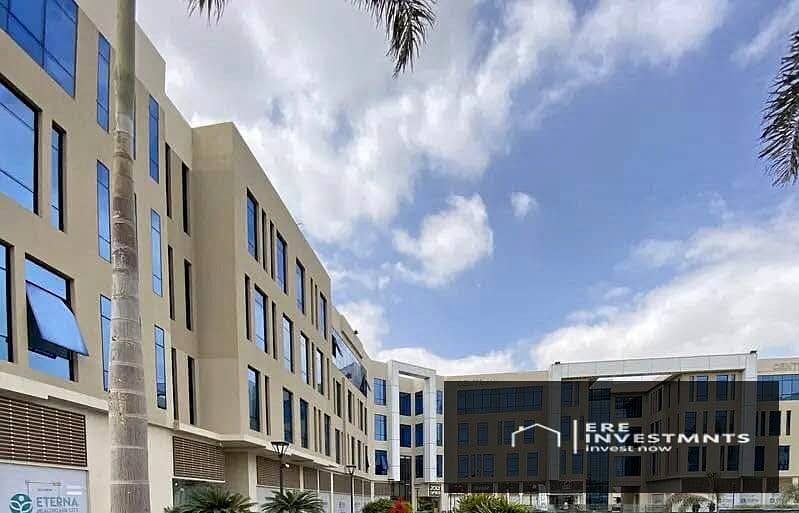Commercial space for rent in a prime location in Eterna Health City, Mivida. Immediate occupancy - at the lowest price on the market. - Ansicht 3