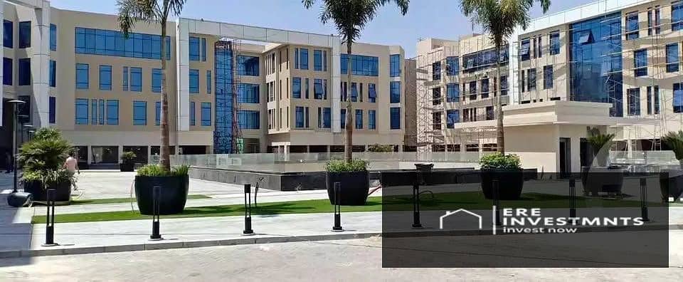 Commercial space for rent in a prime location in Eterna Health City, Mivida. Immediate occupancy - at the lowest price on the market. - Mehr