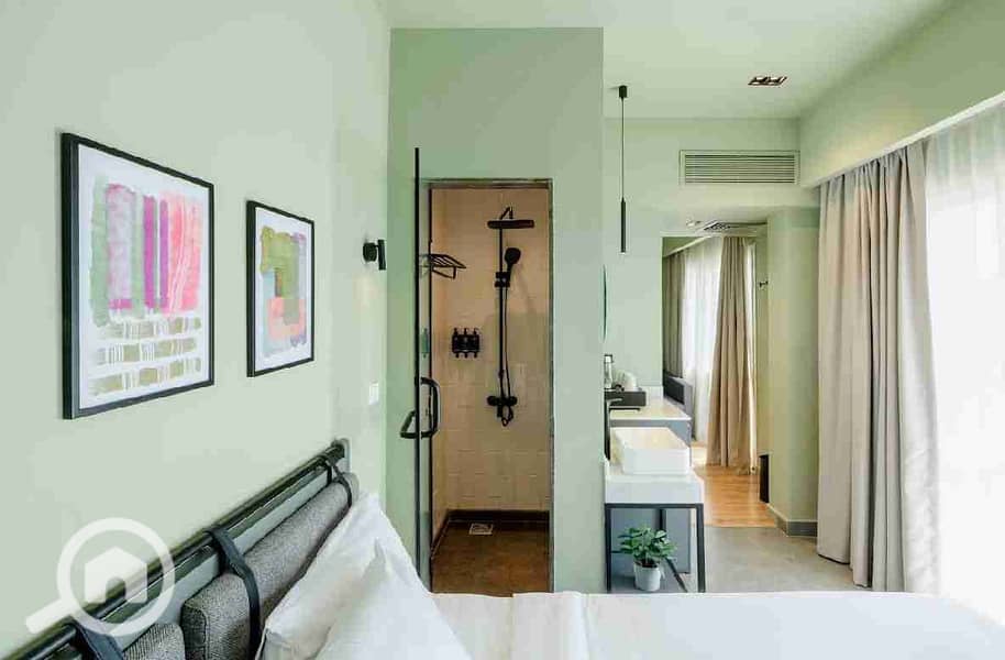 4 1000119605. jpg