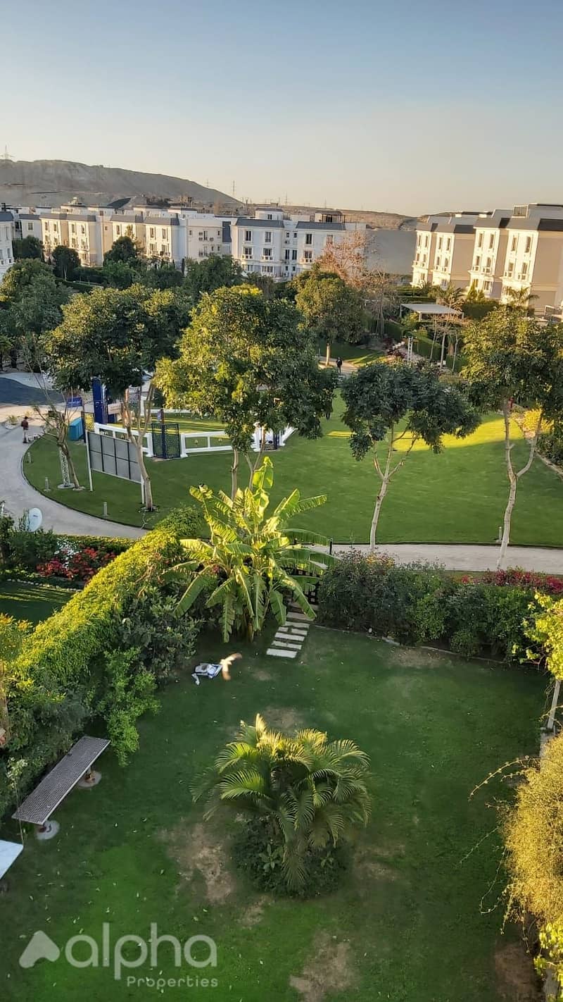 I villa roof for sale in giza plateau compound mountain view 6 october ultra modern prime location – pohled 6