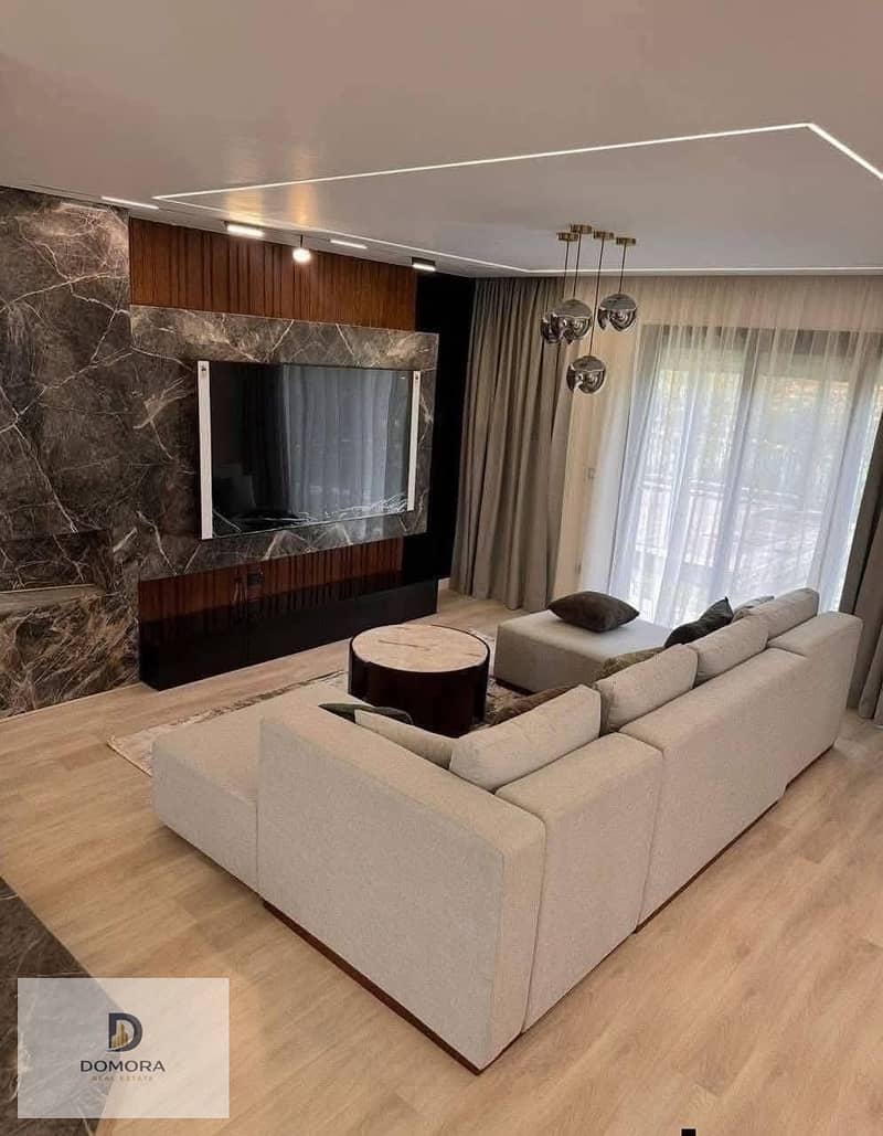 For sale: A 248 sqm villa with a garden and roof, with a 50% cash discount for a limited time in New Cairo - Mehr
