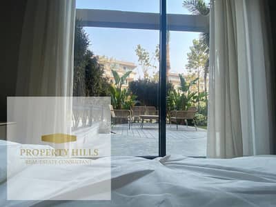 تاون هاوس 4 غرف نوم للبيع في هليوبوليس الجديدة، القاهرة - فيلا متاحه للبيع في سوديك ايست و تقسيط علي 10 سنين في هيلوبوليس