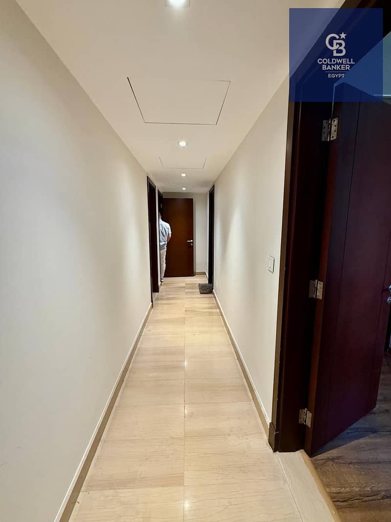 The apartment is available for sale within the largest and most prestigious compound in New Cairo (Cairo Festival City), fully finished. - Widok 5