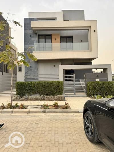 3 Bedroom Twin House for Sale in New Cairo, Cairo - 624306176_4510316775868342_4961464323104331883_n. jpg