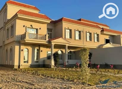 فیلا 5 غرف نوم للبيع في المنصورة الجديدة، الدقهلية - 632472870_122117403135153859_554791628255748414_n. jpg