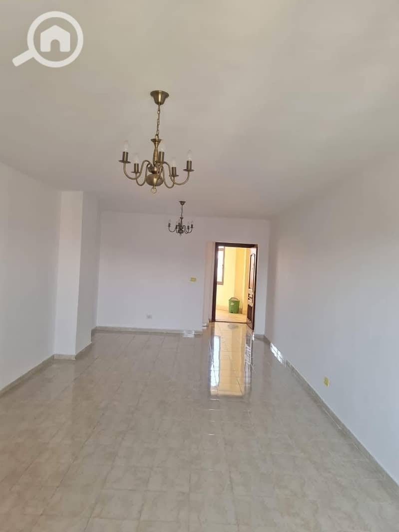 Hus, 310 m²