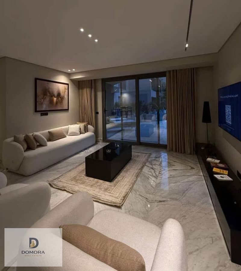 Ev, 253 m²