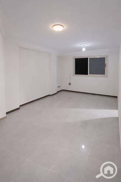 فلیٹ 3 غرف نوم للايجار في جليم، الإسكندرية - 1240221E-CDA7-4811-BC54-3B0DE8A7C294. png