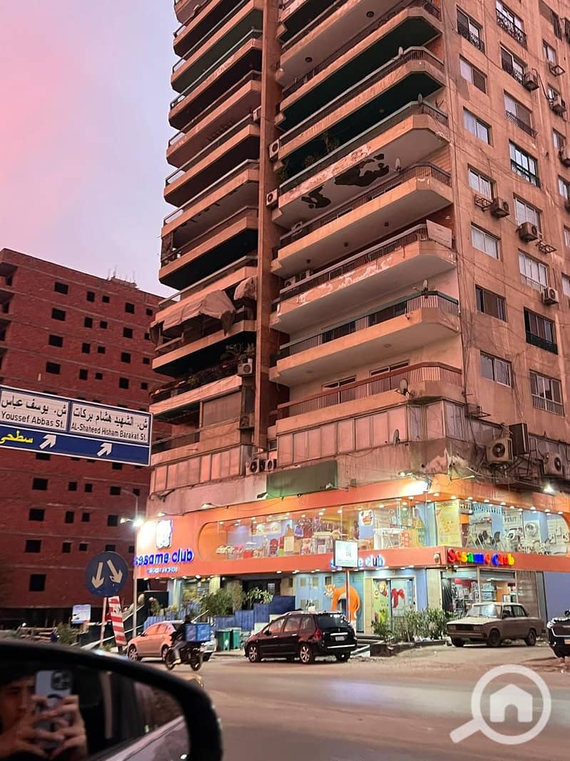 Office or clinic, 450 sq m, for sale on a main street in the First District, Nasr City - Widok 3