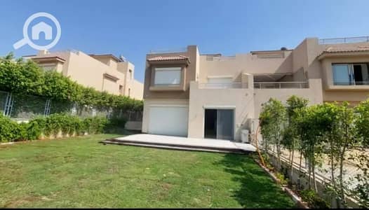 4 Bedroom Villa for Sale in 6th of October, Giza - IMG_٢٠٢٥١٠٢٣_١٦٢١١٤. jpg 4 Bedroom Villa for Sale in 6th of October, Giza - IMG_٢٠٢٥١٠٢٣_١٦٢١١٤. jpg