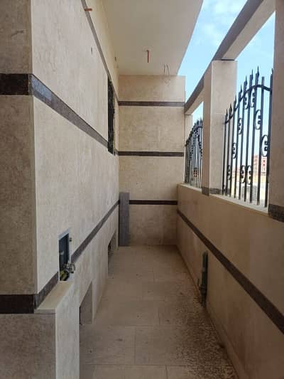 Residential Land for Sale in Badr City, Cairo - عمارة بالحي السادس مدينة بدر