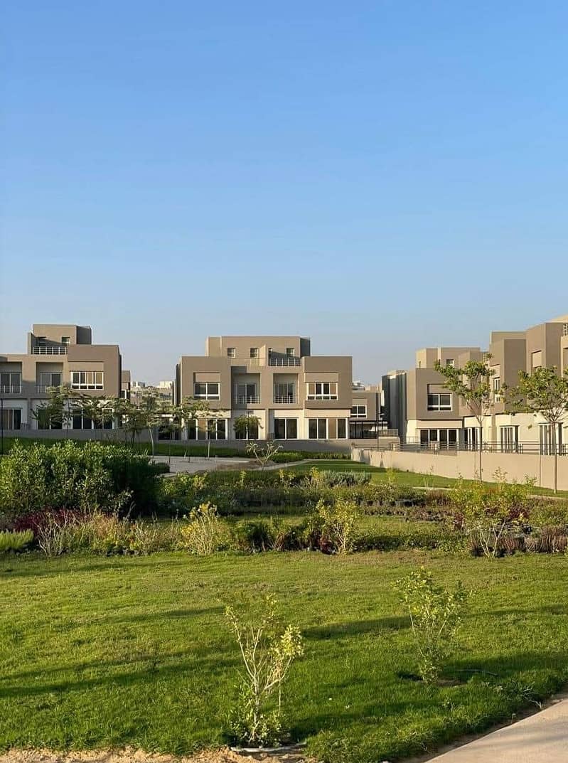 Twin house for sale in Etapa Compound, Sheikh Zayed - Aanzicht 3