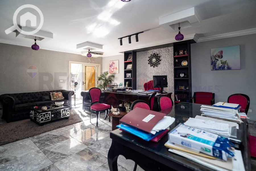 Administrative headquarters for sale 185 m Loran (Sh. Sha'arawi Main Street) - View 2