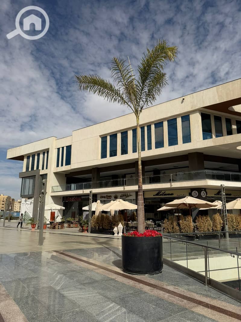 Largest retail space for immediate delivery at West Gate Mall in a prime location in 6th of October City. - Widok 6