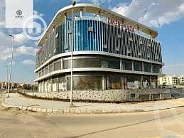 Shop for rent in Zayed Plaza Mall, prime location in Zayed - Widok 4