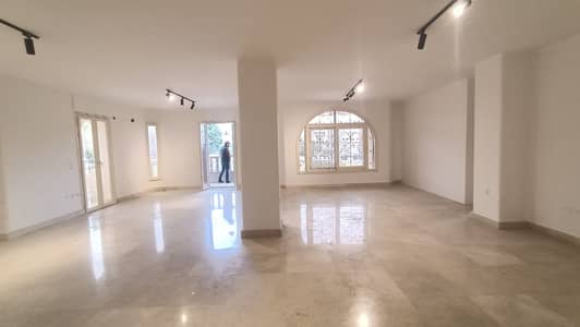 شقة 5 غرف نوم للايجار في القاهرة الجديدة، القاهرة - WhatsApp Image 2026-03-02 at 6.39. 46 PM. jpeg