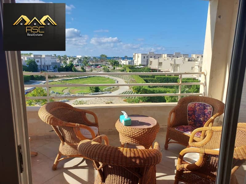 chalet with a stunning sea view in Amwaj Sidi Abdel Rahman village on the North Coast - Unobstructed landscape and sea view - Direct sea view, - Aanzicht 2