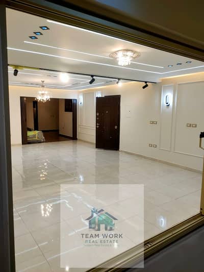 شقة 3 غرف نوم للبيع في الشيخ زايد، الجيزة - a2a88c75-c834-4712-a91f-12cc392573d4. jpg