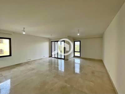 3 Bedroom Flat for Sale in Sheikh Zayed, Giza - 590728977_1552860229090760_5666927034291238964_n. jpg 3 Bedroom Flat for Sale in Sheikh Zayed, Giza - 590728977_1552860229090760_5666927034291238964_n. jpg