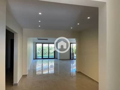 شقة 3 غرف نوم للبيع في 6 أكتوبر، الجيزة - FB_IMG_1740050610845. jpg