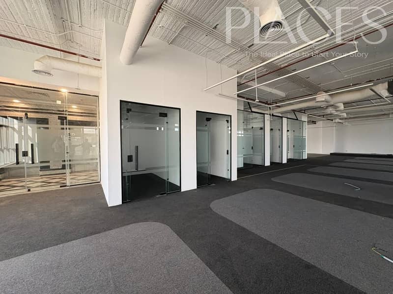 A prime address for your business: Administrative office for rent in a top location in New Cairo, 825 square meters, fully finished. – další
