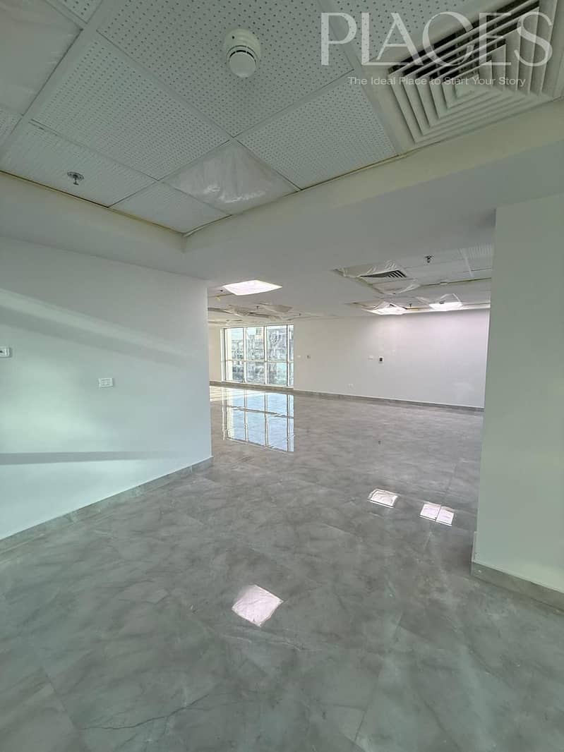 A prime administrative office for rent, 215 square meters, in one of the best locations on North 90th Street in New Cairo - Vista 3