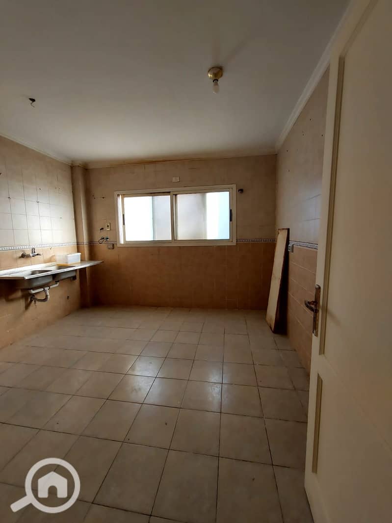 4-toaline korter, 210 m²