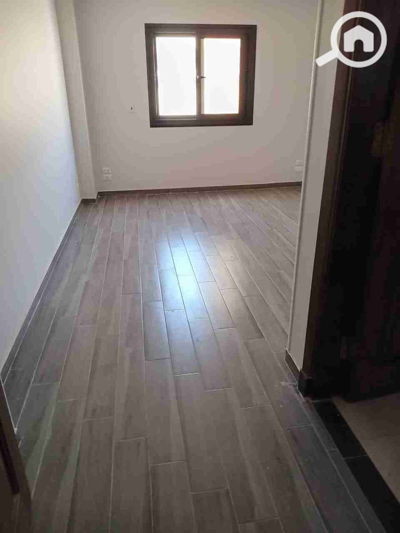 Ev, 100 m²